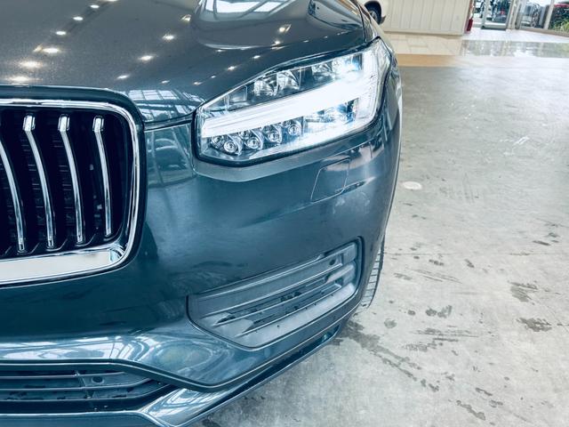 ＸＣ９０ Ｂ５　ＡＷＤ　ノルディック・エディション　１００台限定　パノラマＳＲ　ＨａｒｍａｎＫａｒｄｏｎ　ＡＣＣ　ＢＬＩＳ　純正ナビ　ＴＶ　３６０°ｃａｒｐｌａｙ　純２０インチＡＷ　ＬＥＤヘッドライト　電動リアゲート　黒革　メモリパワーシート　自動駐車（20枚目）