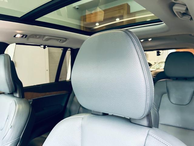 ＸＣ９０ Ｂ５　ＡＷＤ　ノルディック・エディション　１００台限定　パノラマＳＲ　ＨａｒｍａｎＫａｒｄｏｎ　ＡＣＣ　ＢＬＩＳ　純正ナビ　ＴＶ　３６０°ｃａｒｐｌａｙ　純２０インチＡＷ　ＬＥＤヘッドライト　電動リアゲート　黒革　メモリパワーシート　自動駐車（46枚目）