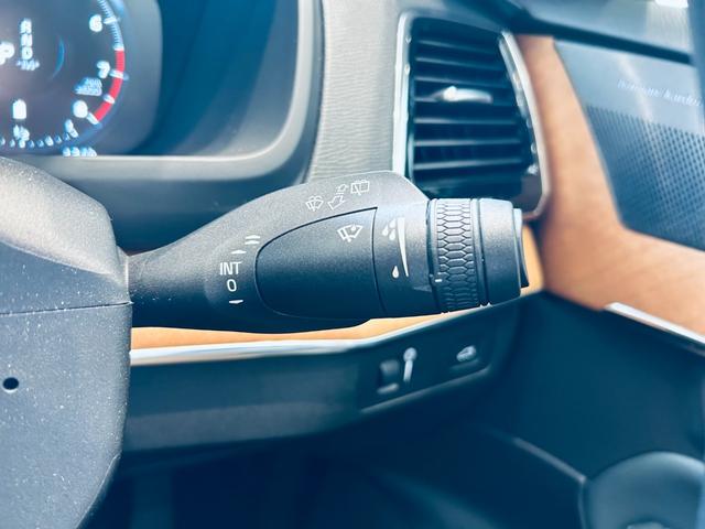 ＸＣ９０ Ｂ５　ＡＷＤ　ノルディック・エディション　１００台限定　パノラマＳＲ　ＨａｒｍａｎＫａｒｄｏｎ　ＡＣＣ　ＢＬＩＳ　純正ナビ　ＴＶ　３６０°ｃａｒｐｌａｙ　純２０インチＡＷ　ＬＥＤヘッドライト　電動リアゲート　黒革　メモリパワーシート　自動駐車（56枚目）