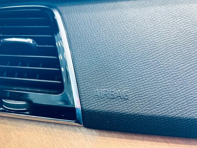ＸＣ９０ Ｂ５　ＡＷＤ　ノルディック・エディション　１００台限定　パノラマＳＲ　ＨａｒｍａｎＫａｒｄｏｎ　ＡＣＣ　ＢＬＩＳ　純正ナビ　ＴＶ　３６０°ｃａｒｐｌａｙ　純２０インチＡＷ　ＬＥＤヘッドライト　電動リアゲート　黒革　メモリパワーシート　自動駐車（76枚目）