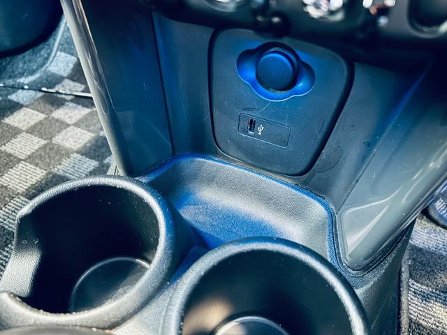 ＭＩＮＩ クーパーＤ　ペッパーＰＫＧ　インテリジェントセーフティ　純正ナビ　バックカメラ　ＵＳＢ　Ｂｌｕｅｔｏｏｔｈ　クリアランスソナー　純正１５インチＡＷ　ＬＥＤヘッドライト　スマートキー　ＥＴＣ　ドライブレコーダー（64枚目）