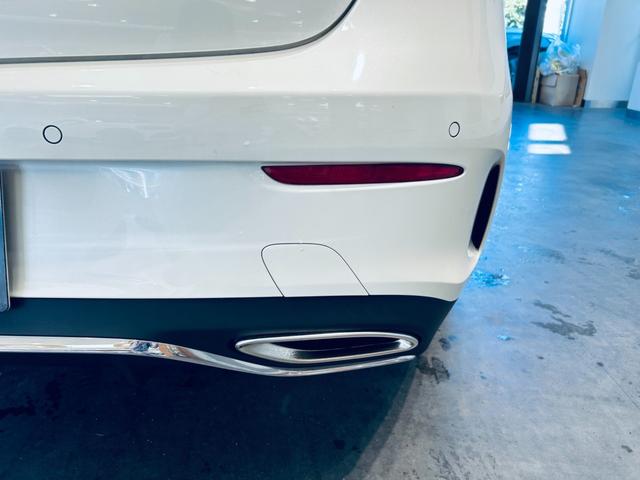 Eクラス E200 クーペ スポーツ レザーP レーダーセーフティP パノラマSR HUD Burmeste ACC 純ナビ TV 360°carplay 純19インチAW LEDヘッドライト BAM 赤黒革 メモリパワーシート ヒーター(16枚目)