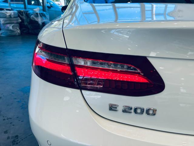 Eクラス E200 クーペ スポーツ レザーP レーダーセーフティP パノラマSR HUD Burmeste ACC 純ナビ TV 360°carplay 純19インチAW LEDヘッドライト BAM 赤黒革 メモリパワーシート ヒーター(18枚目)