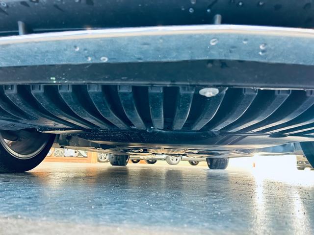 Eクラス E200 クーペ スポーツ レザーP レーダーセーフティP パノラマSR HUD Burmeste ACC 純ナビ TV 360°carplay 純19インチAW LEDヘッドライト BAM 赤黒革 メモリパワーシート ヒーター(35枚目)