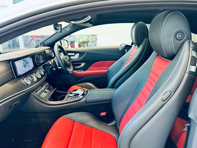 Eクラス E200 クーペ スポーツ レザーP レーダーセーフティP パノラマSR HUD Burmeste ACC 純ナビ TV 360°carplay 純19インチAW LEDヘッドライト BAM 赤黒革 メモリパワーシート ヒーター(43枚目)