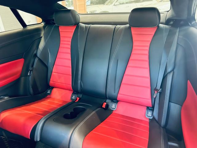 Eクラス E200 クーペ スポーツ レザーP レーダーセーフティP パノラマSR HUD Burmeste ACC 純ナビ TV 360°carplay 純19インチAW LEDヘッドライト BAM 赤黒革 メモリパワーシート ヒーター(46枚目)