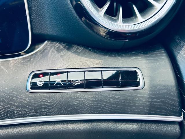 Eクラス E200 クーペ スポーツ レザーP レーダーセーフティP パノラマSR HUD Burmeste ACC 純ナビ TV 360°carplay 純19インチAW LEDヘッドライト BAM 赤黒革 メモリパワーシート ヒーター(56枚目)