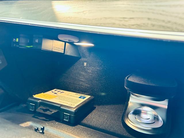 Eクラス E200 クーペ スポーツ レザーP レーダーセーフティP パノラマSR HUD Burmeste ACC 純ナビ TV 360°carplay 純19インチAW LEDヘッドライト BAM 赤黒革 メモリパワーシート ヒーター(57枚目)