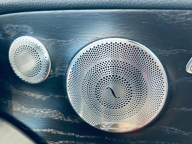 Eクラス E200 クーペ スポーツ レザーP レーダーセーフティP パノラマSR HUD Burmeste ACC 純ナビ TV 360°carplay 純19インチAW LEDヘッドライト BAM 赤黒革 メモリパワーシート ヒーター(74枚目)