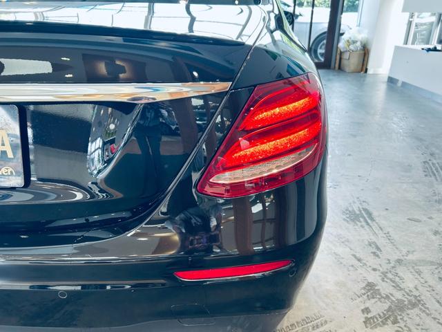 Eクラス E220d アバンギャルド AMGライン レザーEXC レーダーセーフティ 1オーナー HUD Burmeste 純ナビ TV 360° carplay ACC 純19インチAW LED アンビエントライト 黒革 メモリパワーシートヒーター(15枚目)