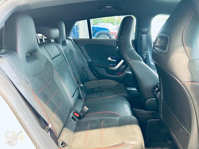 ＣＬＡクラス シューティングブレーク ＣＬＡ２００ｄ　シューティングブレーク　ＡＭＧライン　レーダーセーフティ　純正ナビ　ＴＶ　バックカメラ　純正１８インチＡＷ　ＬＥＤ　アンビエントライト　電動リアゲート　ＡＣＣ　ＢＳＭ　ハーフ革　メモリパワーシート　シートヒーター　ワイヤレス充電（44枚目）