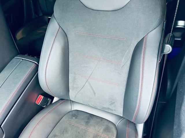 ＣＬＡクラス シューティングブレーク ＣＬＡ２００ｄ　シューティングブレーク　ＡＭＧライン　レーダーセーフティ　純正ナビ　ＴＶ　バックカメラ　純正１８インチＡＷ　ＬＥＤ　アンビエントライト　電動リアゲート　ＡＣＣ　ＢＳＭ　ハーフ革　メモリパワーシート　シートヒーター　ワイヤレス充電（50枚目）