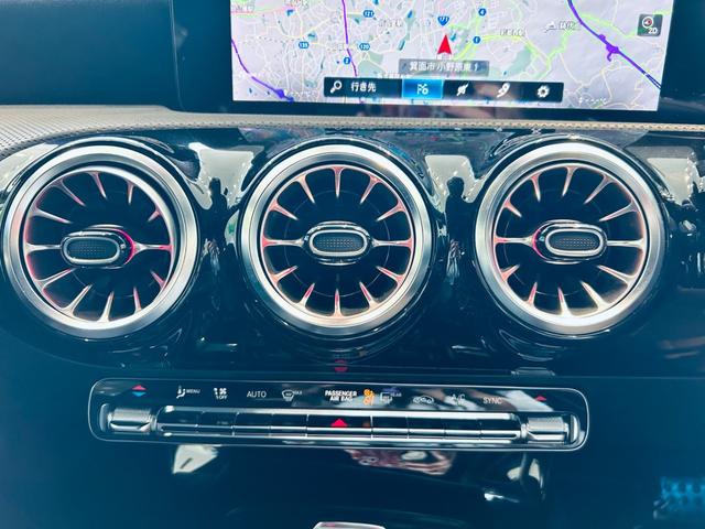 ＣＬＡクラス シューティングブレーク ＣＬＡ２００ｄ　シューティングブレーク　ＡＭＧライン　レーダーセーフティ　純正ナビ　ＴＶ　バックカメラ　純正１８インチＡＷ　ＬＥＤ　アンビエントライト　電動リアゲート　ＡＣＣ　ＢＳＭ　ハーフ革　メモリパワーシート　シートヒーター　ワイヤレス充電（67枚目）