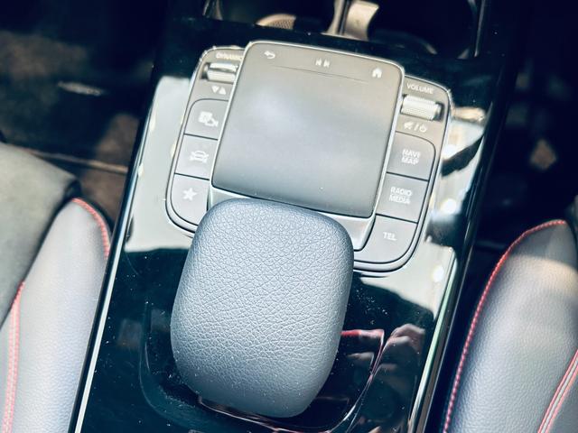 ＣＬＡクラス シューティングブレーク ＣＬＡ２００ｄ　シューティングブレーク　ＡＭＧライン　レーダーセーフティ　純正ナビ　ＴＶ　バックカメラ　純正１８インチＡＷ　ＬＥＤ　アンビエントライト　電動リアゲート　ＡＣＣ　ＢＳＭ　ハーフ革　メモリパワーシート　シートヒーター　ワイヤレス充電（69枚目）