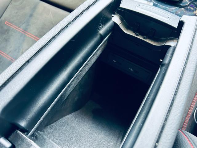 ＣＬＡクラス シューティングブレーク ＣＬＡ２００ｄ　シューティングブレーク　ＡＭＧライン　レーダーセーフティ　純正ナビ　ＴＶ　バックカメラ　純正１８インチＡＷ　ＬＥＤ　アンビエントライト　電動リアゲート　ＡＣＣ　ＢＳＭ　ハーフ革　メモリパワーシート　シートヒーター　ワイヤレス充電（80枚目）