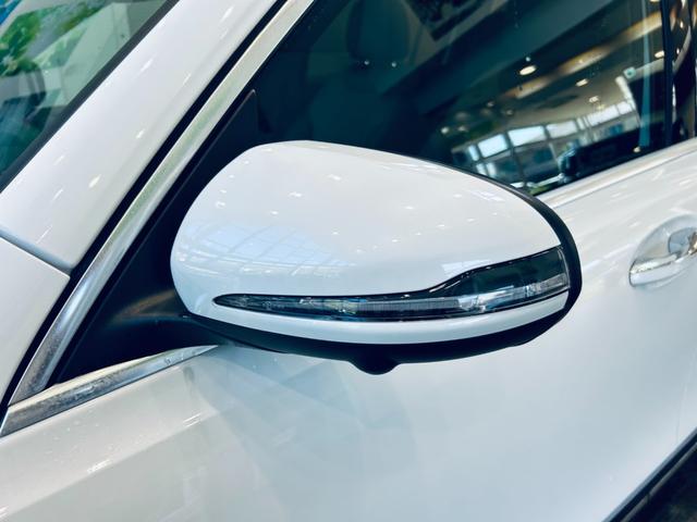 ＧＬＢ ＧＬＢ２００ｄ　ＡＭＧレザーエクスクルーシブＰ　アドバンスドＰ　パノラマＳＲ　ＨＵＤ　ＡＣＣ　純正ナビ　ＴＶ　３６０°　純正１９インチＡＷ　ＬＥＤ　アンビエントライト　電動リアゲート　黒革　メモリパワーシート　シートヒーター　ワイヤレス充電（20枚目）