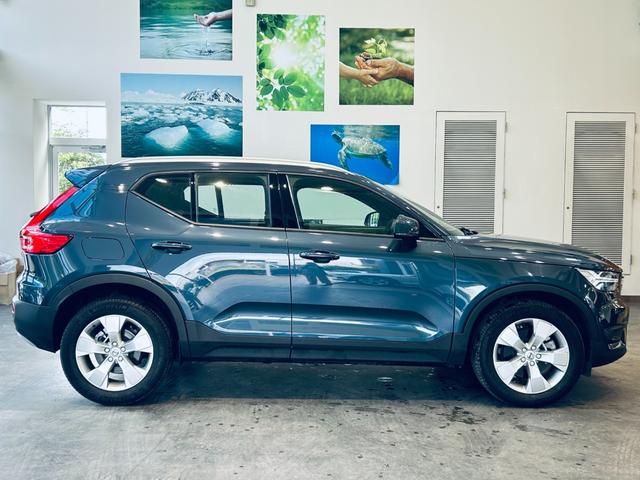 XC40 B4 モメンタム 1オーナー ACC 純正ナビ TV 360°applecarplay 純18インチAW LEDヘッドライト 電動リアゲート BLIS パワーシート Dシートメモリ シートヒーター ステアリングヒーター(6枚目)