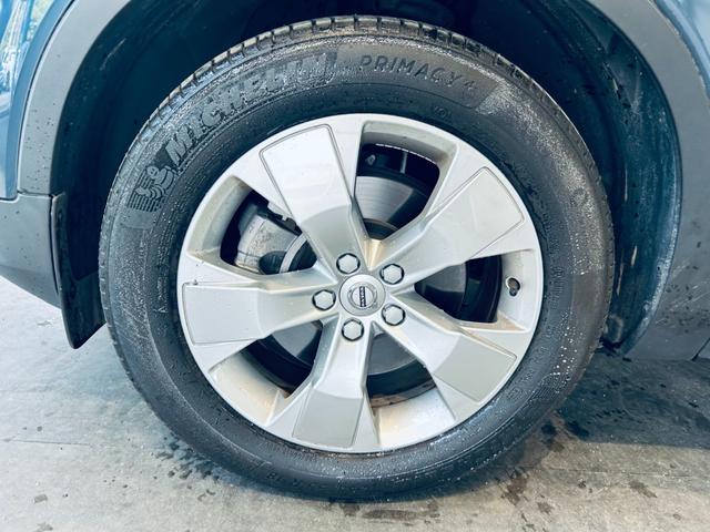 XC40 B4 モメンタム 1オーナー ACC 純正ナビ TV 360°applecarplay 純18インチAW LEDヘッドライト 電動リアゲート BLIS パワーシート Dシートメモリ シートヒーター ステアリングヒーター(29枚目)