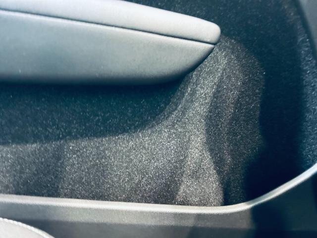 XC40 B4 モメンタム 1オーナー ACC 純正ナビ TV 360°applecarplay 純18インチAW LEDヘッドライト 電動リアゲート BLIS パワーシート Dシートメモリ シートヒーター ステアリングヒーター(78枚目)