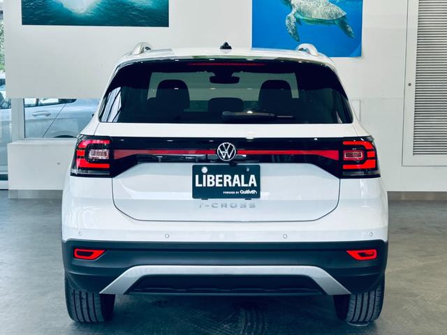 T-クロス TSI 1stプラス ワンオーナー ACC 純正ナビ TV バックカメラ applecarplay 純正18インチAW LEDヘッドライト ハーフ革 ルーフレール ワイヤレス充電 パドルシフト クリアランスソナー(8枚目)