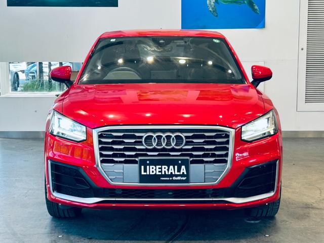 Ｑ２ ３０ＴＦＳＩスポーツ　ＳラインプラスＰ　アシスタンスＰ　バーチャルコックピット　純正ナビ　ＴＶ　バックカメラ　ＡＣＣ　純正１８インチＡＷ　ＬＥＤヘッドライト　電動リアゲート　クリアランスソナー　ハーフ革　シートヒーター（5枚目）
