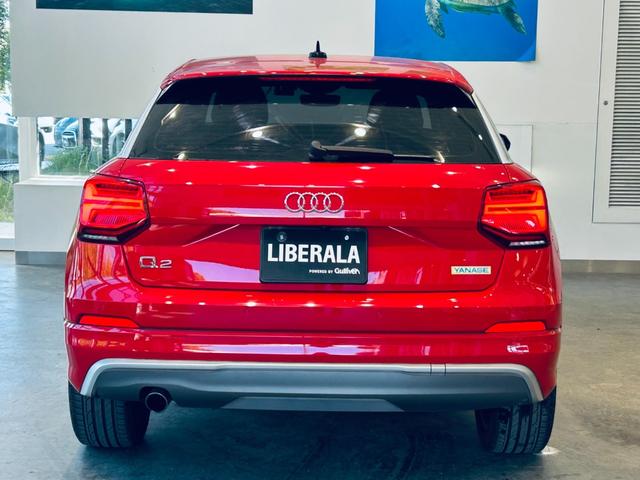 Ｑ２ ３０ＴＦＳＩスポーツ　ＳラインプラスＰ　アシスタンスＰ　バーチャルコックピット　純正ナビ　ＴＶ　バックカメラ　ＡＣＣ　純正１８インチＡＷ　ＬＥＤヘッドライト　電動リアゲート　クリアランスソナー　ハーフ革　シートヒーター（8枚目）