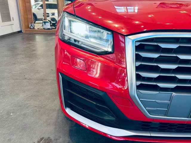 Ｑ２ ３０ＴＦＳＩスポーツ　ＳラインプラスＰ　アシスタンスＰ　バーチャルコックピット　純正ナビ　ＴＶ　バックカメラ　ＡＣＣ　純正１８インチＡＷ　ＬＥＤヘッドライト　電動リアゲート　クリアランスソナー　ハーフ革　シートヒーター（10枚目）