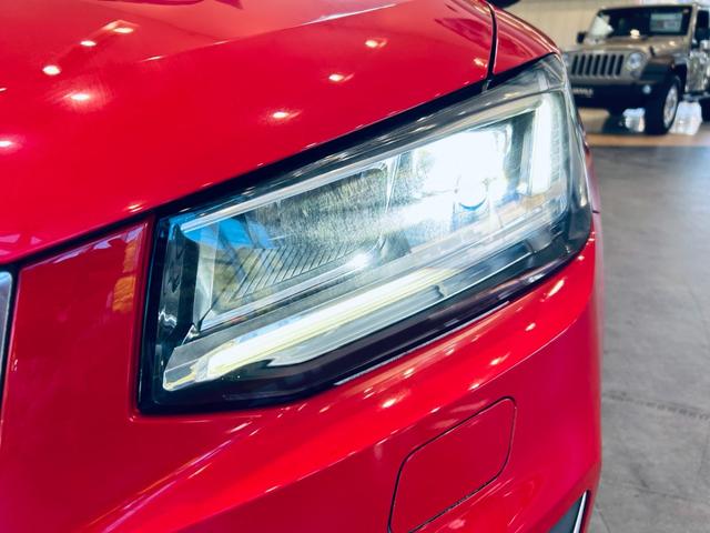 Ｑ２ ３０ＴＦＳＩスポーツ　ＳラインプラスＰ　アシスタンスＰ　バーチャルコックピット　純正ナビ　ＴＶ　バックカメラ　ＡＣＣ　純正１８インチＡＷ　ＬＥＤヘッドライト　電動リアゲート　クリアランスソナー　ハーフ革　シートヒーター（22枚目）