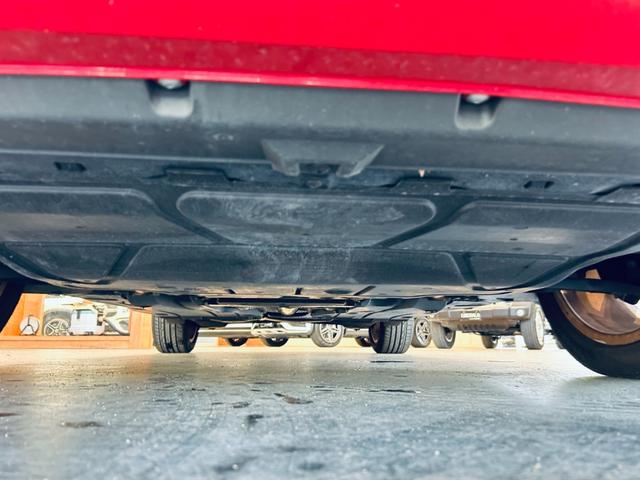 Ｑ２ ３０ＴＦＳＩスポーツ　ＳラインプラスＰ　アシスタンスＰ　バーチャルコックピット　純正ナビ　ＴＶ　バックカメラ　ＡＣＣ　純正１８インチＡＷ　ＬＥＤヘッドライト　電動リアゲート　クリアランスソナー　ハーフ革　シートヒーター（33枚目）