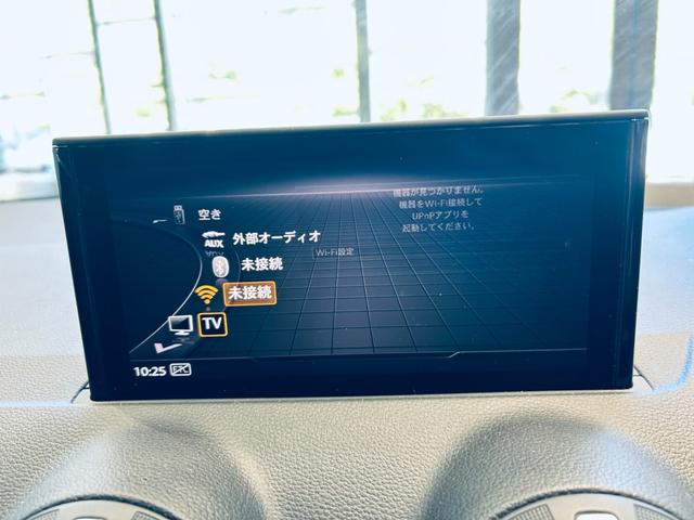 Ｑ２ ３０ＴＦＳＩスポーツ　ＳラインプラスＰ　アシスタンスＰ　バーチャルコックピット　純正ナビ　ＴＶ　バックカメラ　ＡＣＣ　純正１８インチＡＷ　ＬＥＤヘッドライト　電動リアゲート　クリアランスソナー　ハーフ革　シートヒーター（63枚目）