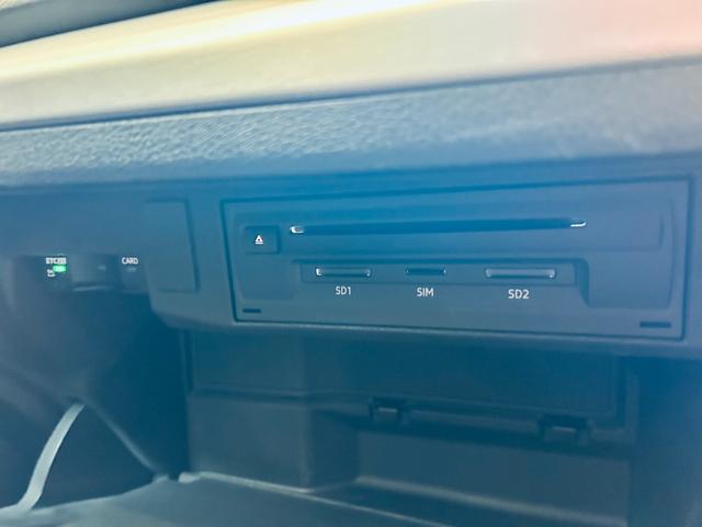 Ｑ２ ３０ＴＦＳＩスポーツ　ＳラインプラスＰ　アシスタンスＰ　バーチャルコックピット　純正ナビ　ＴＶ　バックカメラ　ＡＣＣ　純正１８インチＡＷ　ＬＥＤヘッドライト　電動リアゲート　クリアランスソナー　ハーフ革　シートヒーター（72枚目）