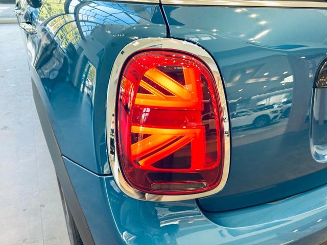 MINI クーパー クラシック・トリム ペッパーP インテリジェントセーフティ 1オーナー ACC 純正ディスプレイオーディオ applecarplay バックカメラ 純16インチAW LED ハーフ革 クリアランスソナー ETC ドラレコ(16枚目)