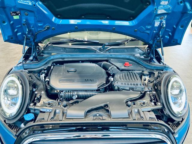 MINI クーパー クラシック・トリム ペッパーP インテリジェントセーフティ 1オーナー ACC 純正ディスプレイオーディオ applecarplay バックカメラ 純16インチAW LED ハーフ革 クリアランスソナー ETC ドラレコ(24枚目)