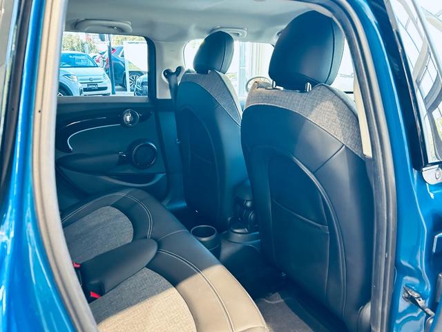 MINI クーパー クラシック・トリム ペッパーP インテリジェントセーフティ 1オーナー ACC 純正ディスプレイオーディオ applecarplay バックカメラ 純16インチAW LED ハーフ革 クリアランスソナー ETC ドラレコ(40枚目)