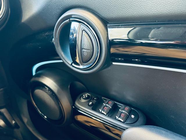 MINI クーパー クラシック・トリム ペッパーP インテリジェントセーフティ 1オーナー ACC 純正ディスプレイオーディオ applecarplay バックカメラ 純16インチAW LED ハーフ革 クリアランスソナー ETC ドラレコ(51枚目)