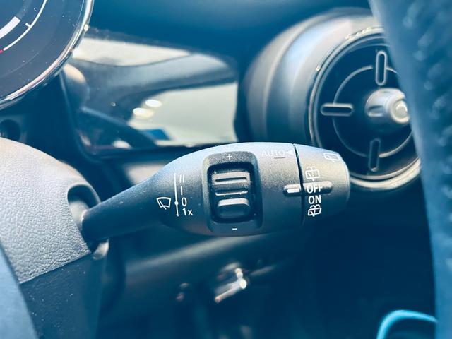 MINI クーパー クラシック・トリム ペッパーP インテリジェントセーフティ 1オーナー ACC 純正ディスプレイオーディオ applecarplay バックカメラ 純16インチAW LED ハーフ革 クリアランスソナー ETC ドラレコ(54枚目)