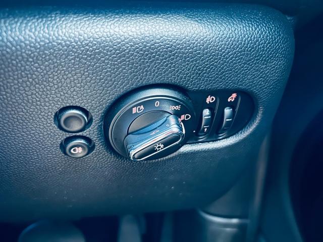 MINI クーパー クラシック・トリム ペッパーP インテリジェントセーフティ 1オーナー ACC 純正ディスプレイオーディオ applecarplay バックカメラ 純16インチAW LED ハーフ革 クリアランスソナー ETC ドラレコ(55枚目)