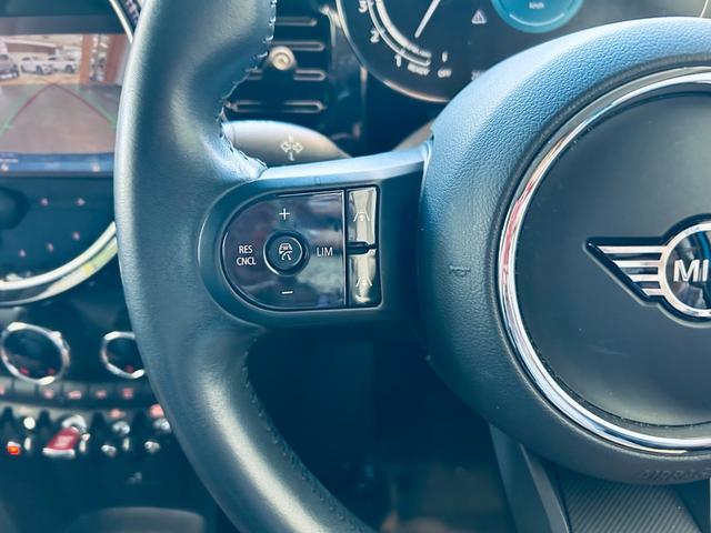 MINI クーパー クラシック・トリム ペッパーP インテリジェントセーフティ 1オーナー ACC 純正ディスプレイオーディオ applecarplay バックカメラ 純16インチAW LED ハーフ革 クリアランスソナー ETC ドラレコ(56枚目)