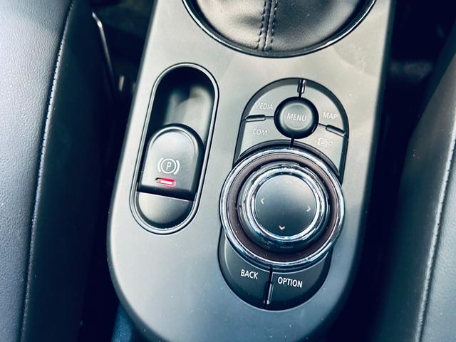 MINI クーパー クラシック・トリム ペッパーP インテリジェントセーフティ 1オーナー ACC 純正ディスプレイオーディオ applecarplay バックカメラ 純16インチAW LED ハーフ革 クリアランスソナー ETC ドラレコ(67枚目)