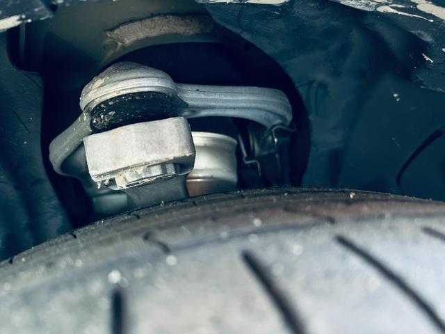 Cクラス C180クーペスポーツレザーエクスクルシブパッケージ レーダーセーフティ パノラマSR HUD ACC 純正ナビ TV バックカメラ applecarplay 純正19インチAW LEDヘッドライト BSM 赤革 メモリ付きパワーシート シートヒーター(28枚目)