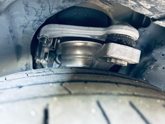 Cクラス C180クーペスポーツレザーエクスクルシブパッケージ レーダーセーフティ パノラマSR HUD ACC 純正ナビ TV バックカメラ applecarplay 純正19インチAW LEDヘッドライト BSM 赤革 メモリ付きパワーシート シートヒーター(30枚目)