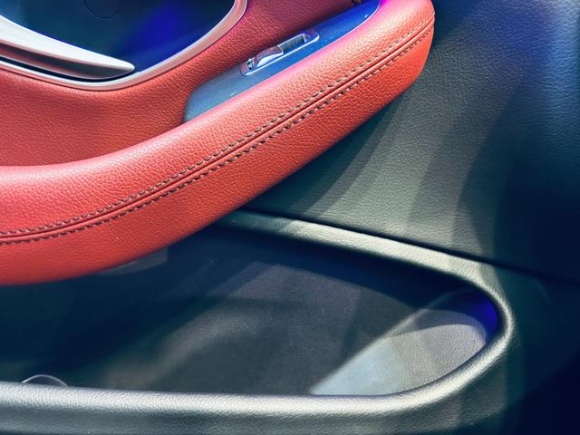 Cクラス C180クーペスポーツレザーエクスクルシブパッケージ レーダーセーフティ パノラマSR HUD ACC 純正ナビ TV バックカメラ applecarplay 純正19インチAW LEDヘッドライト BSM 赤革 メモリ付きパワーシート シートヒーター(75枚目)