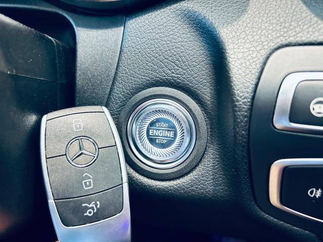 Cクラス C180クーペスポーツレザーエクスクルシブパッケージ レーダーセーフティ パノラマSR HUD ACC 純正ナビ TV バックカメラ applecarplay 純正19インチAW LEDヘッドライト BSM 赤革 メモリ付きパワーシート シートヒーター(78枚目)