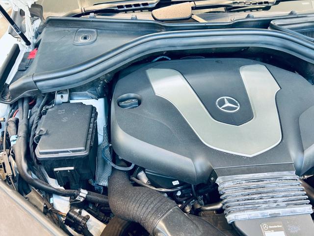 GLE GLE350d 4マチック(本革仕様) レーダーセーフティP パノラマSR ACC 純正18インチAW LEDヘッドライト 電動リアゲート ブラインドスポット クリアランスソナー 黒革 メモリパワーシート シートヒーター ルーフレール(28枚目)