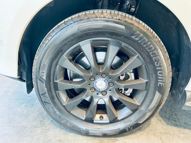 GLE GLE350d 4マチック(本革仕様) レーダーセーフティP パノラマSR ACC 純正18インチAW LEDヘッドライト 電動リアゲート ブラインドスポット クリアランスソナー 黒革 メモリパワーシート シートヒーター ルーフレール(32枚目)