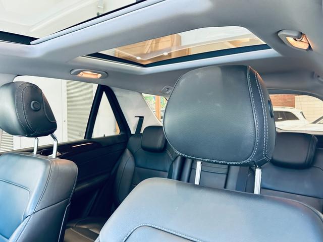 GLE GLE350d 4マチック(本革仕様) レーダーセーフティP パノラマSR ACC 純正18インチAW LEDヘッドライト 電動リアゲート ブラインドスポット クリアランスソナー 黒革 メモリパワーシート シートヒーター ルーフレール(49枚目)