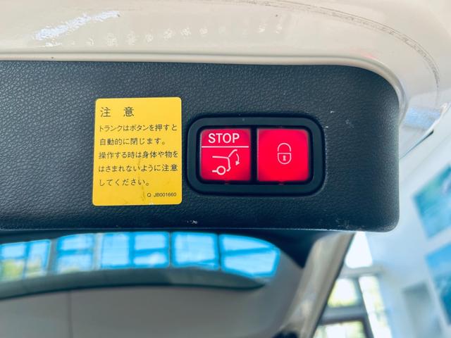 GLE GLE350d 4マチック(本革仕様) レーダーセーフティP パノラマSR ACC 純正18インチAW LEDヘッドライト 電動リアゲート ブラインドスポット クリアランスソナー 黒革 メモリパワーシート シートヒーター ルーフレール(53枚目)