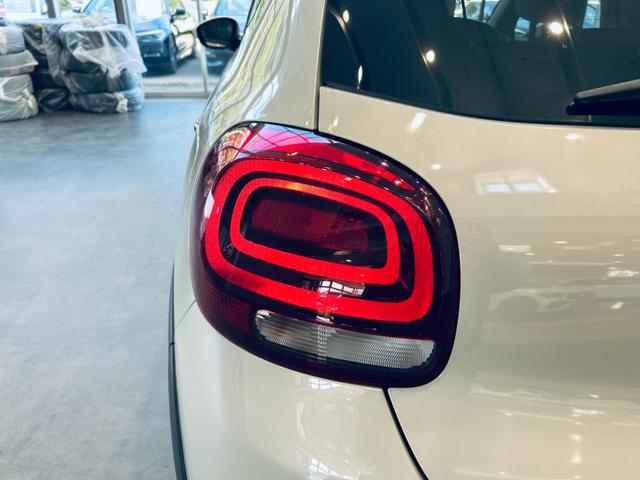 C3 エディション2021 特別仕様車 純正ディスプレイオーディオ applecarplay バックカメラ クルコン ブラインドスポット 純正17インチAW LEDヘッドライト クリアランスソナー ハーフ革 スマートキー(16枚目)