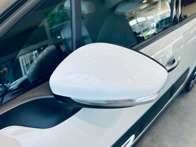 C3 エディション2021 特別仕様車 純正ディスプレイオーディオ applecarplay バックカメラ クルコン ブラインドスポット 純正17インチAW LEDヘッドライト クリアランスソナー ハーフ革 スマートキー(18枚目)