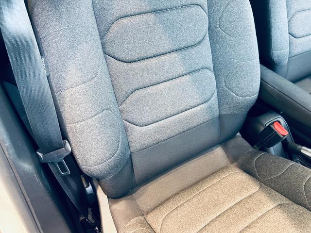 C3 エディション2021 特別仕様車 純正ディスプレイオーディオ applecarplay バックカメラ クルコン ブラインドスポット 純正17インチAW LEDヘッドライト クリアランスソナー ハーフ革 スマートキー(37枚目)